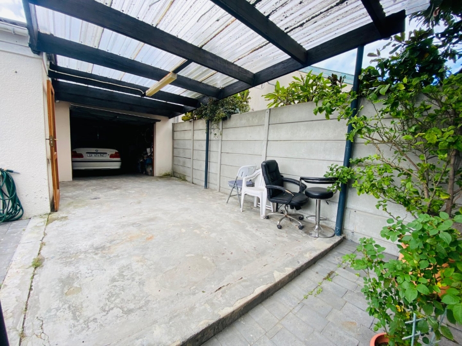 2 Bedroom Property for Sale in Summer Greens Western Cape